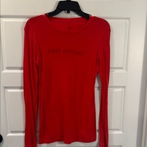 Vintage Sprinkles Cupcakes Red Velvet LS Top large NWOT